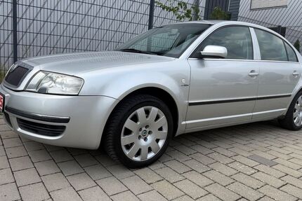 Skoda Superb 135.000 km 5.990 &euro; Grafenau 71120
