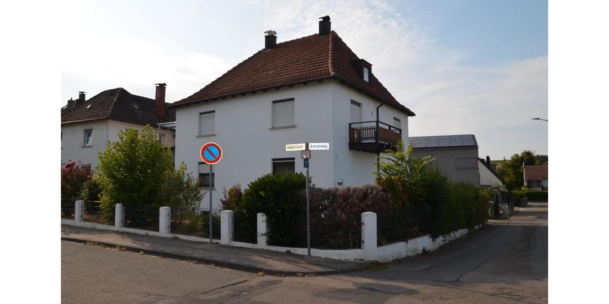 Einfamilienhaus Lauffen am Neckar - 5 Zimmer, 136 m&sup2;, 450.000&euro; | Angebot:27202310