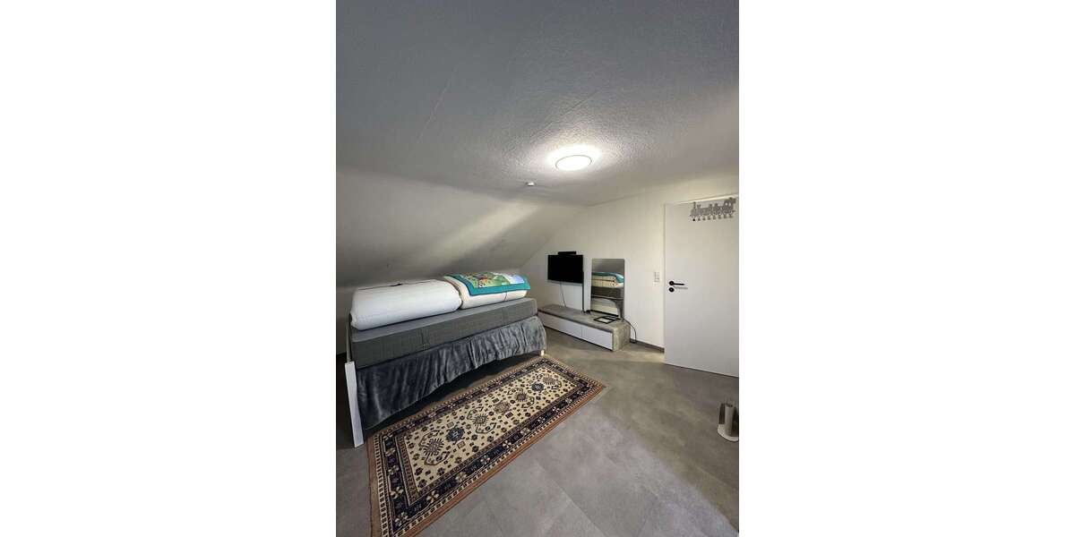 Etagenwohnung Freiberg am Neckar - 2 Zimmer, 45 m&sup2;, 500&euro; | Angebot:27549440