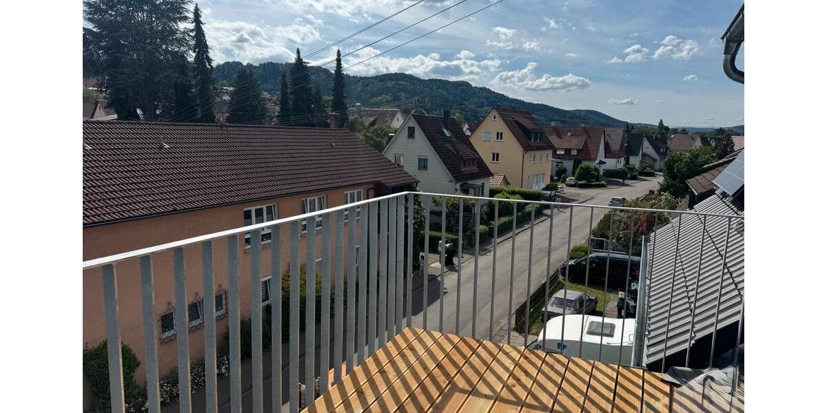 Dachgeschoßwohnung Murrhardt - 2.5 Zimmer, 51 m&sup2;, 930&euro; | Angebot:27542517