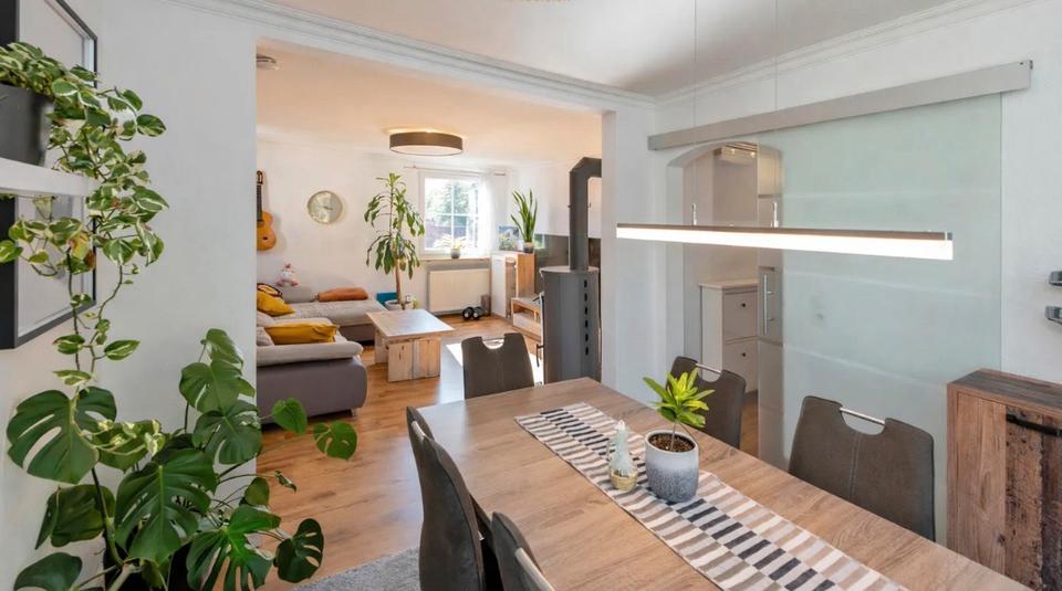 Maisonettenwohnung Stuttgart Vaihingen - 5 Zimmer, 112 m&sup2;, 2.150&euro; | Angebot:27574746