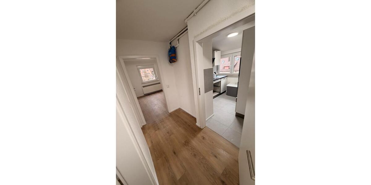 Etagenwohnung Stuttgart Bad Cannstatt - 1 Zimmer, 57 m&sup2;, 550&euro; | Angebot:25959892