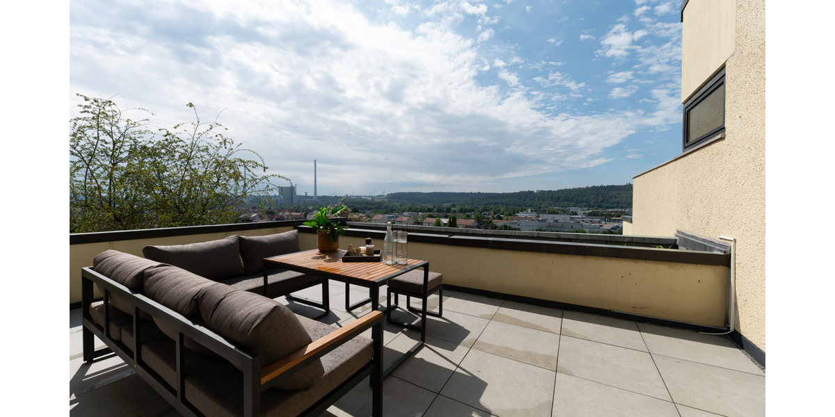 Wohnen mit Ausblick - Modernisierte 2,5-Zimmer Wohnung mit zwei Terrassen in Esslingen - 2.5 Esslingen am Neckar Oberesslingen | Angebot:27504263