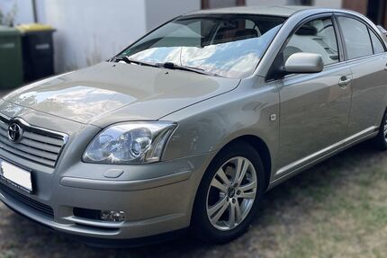 Toyota Avensis 190.000 km 3.900 &euro; Steinheim 71711