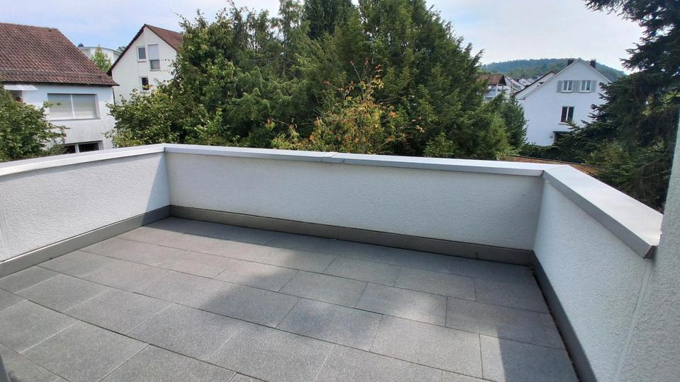 Einfamilienhaus Winnenden - 7 Zimmer, 170 m&sup2;, 2.680&euro; | Angebot:27540324