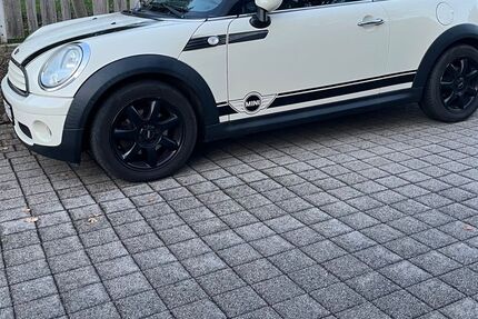 Mini ONE 111.867 km 4.999 &euro; Illingen 75428