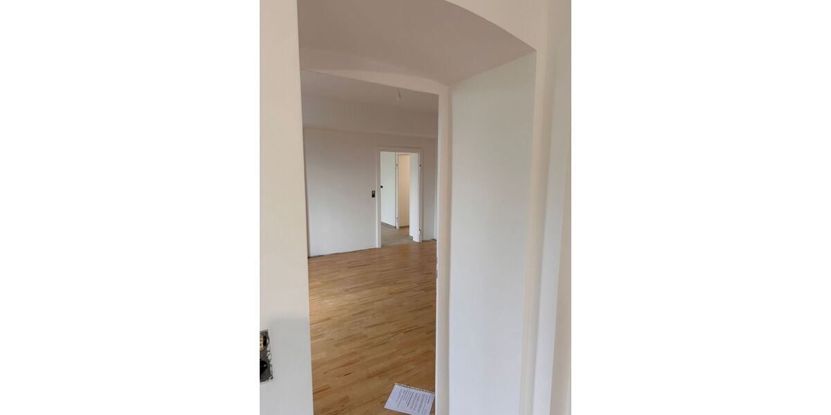 *** Wohnen und Arbeiten mit Aussicht in S-Ost *** - Etagenwohnung Stuttgart Stuttgart-Ost | Angebot:26924226