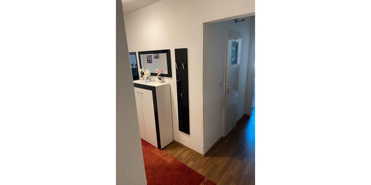 Etagenwohnung Murrhardt - 3.5 Zimmer, 90 m&sup2;, 1.150&euro; | Angebot:25856622