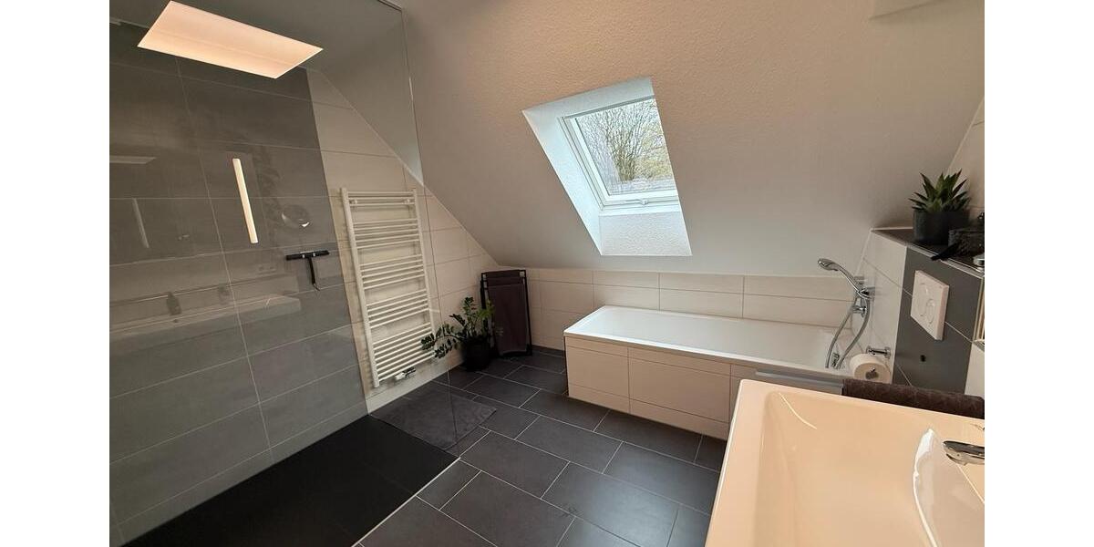 Maisonettenwohnung Stuttgart Zuffenhausen - 4 Zimmer, 108 m&sup2;, 718.000&euro; | Angebot:25094812