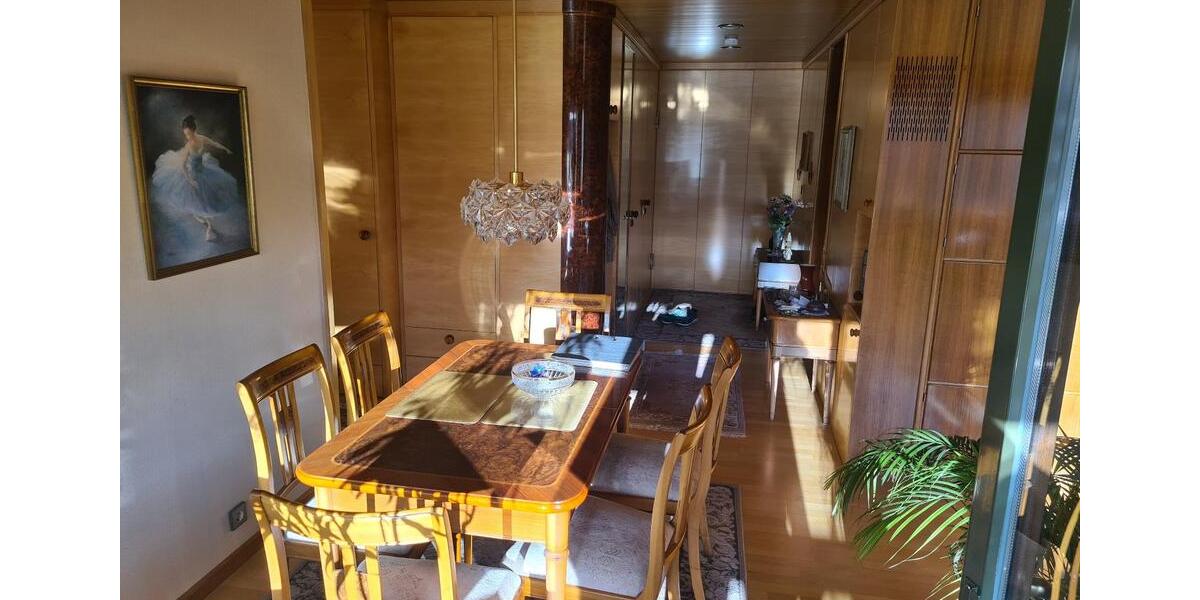 Etagenwohnung Esslingen am Neckar Pliensauvorstadt - 3 Zimmer, 84 m&sup2;, 340.000&euro; | Angebot:25086197