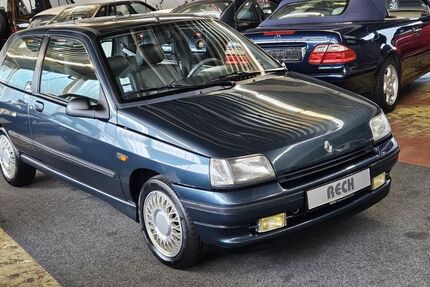 Renault Clio 73.000 km 6.700 &euro; Waiblingen-Hegnach 71334