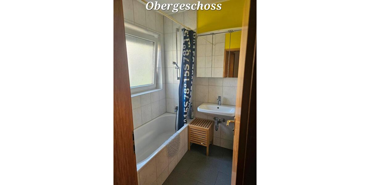 Einfamilienhaus Korntal-Münchingen Münchingen - 10 Zimmer, 154 m&sup2;, 750.000&euro; | Angebot:27217123