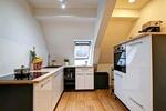 Dachgeschoßwohnung Stuttgart Luginsland - 3 Zimmer, 72 m&sup2;, 1.270&euro; | Angebot:27549806
