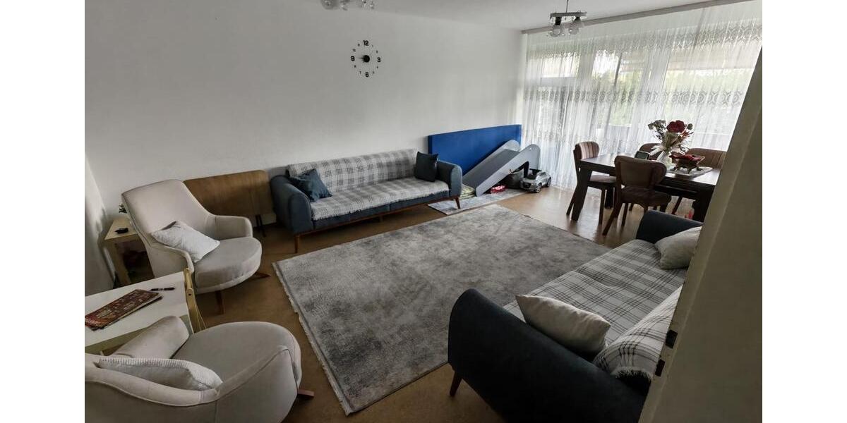Etagenwohnung Marbach am Neckar - 4 Zimmer, 86 m&sup2;, 370.000&euro; | Angebot:26577467