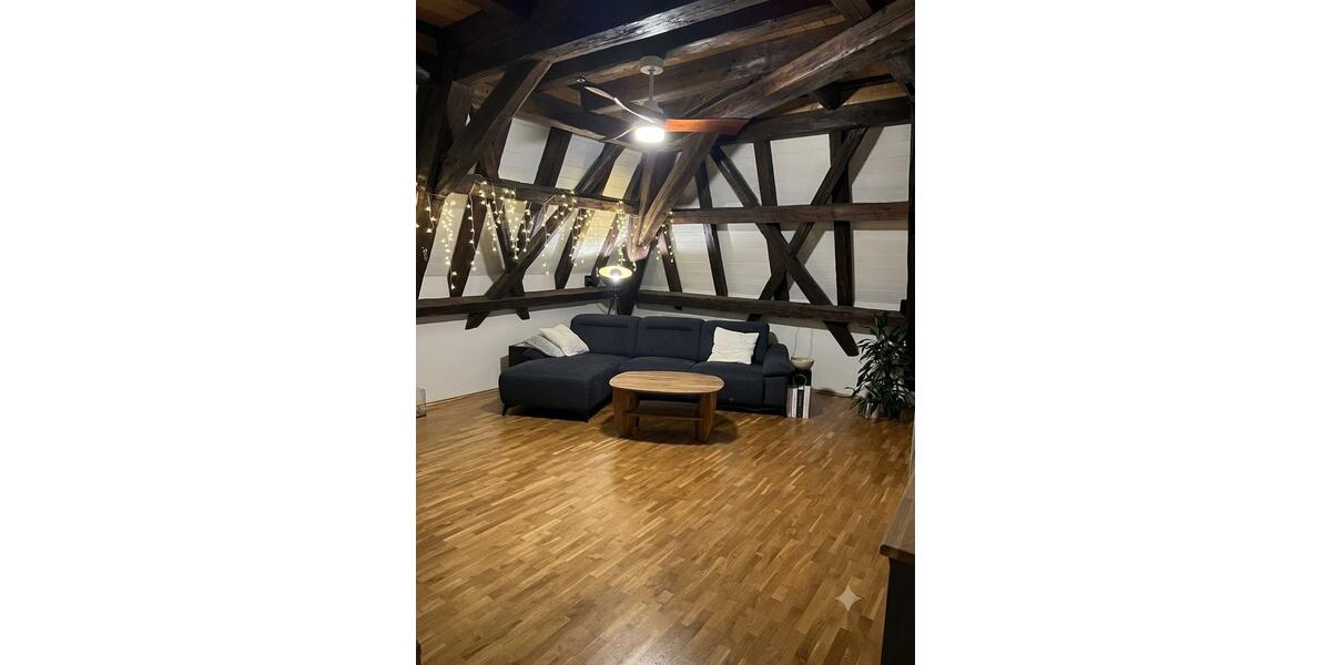 Dachgeschoßwohnung Brackenheim - 2 Zimmer, 62 m&sup2;, 230.000&euro; | Angebot:27014484