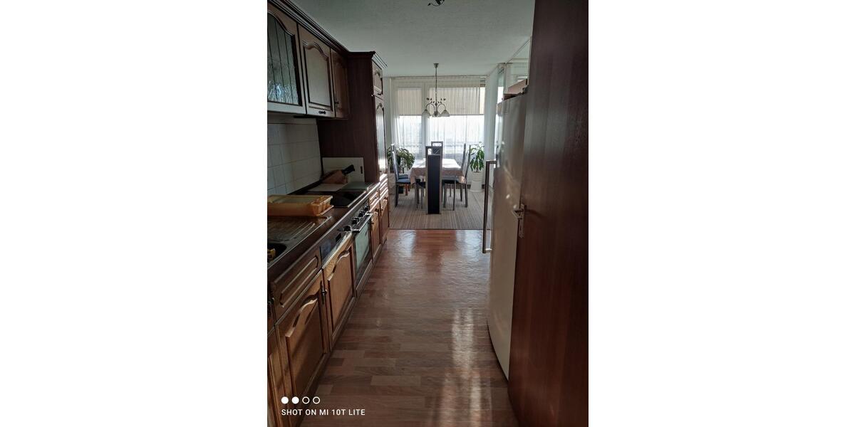 Etagenwohnung Leonberg - 3.5 Zimmer, 91 m&sup2;, 279.000&euro; | Angebot:23705399