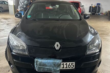 Renault Megane 257.575 km 2.700 &euro; Böblingen 71034