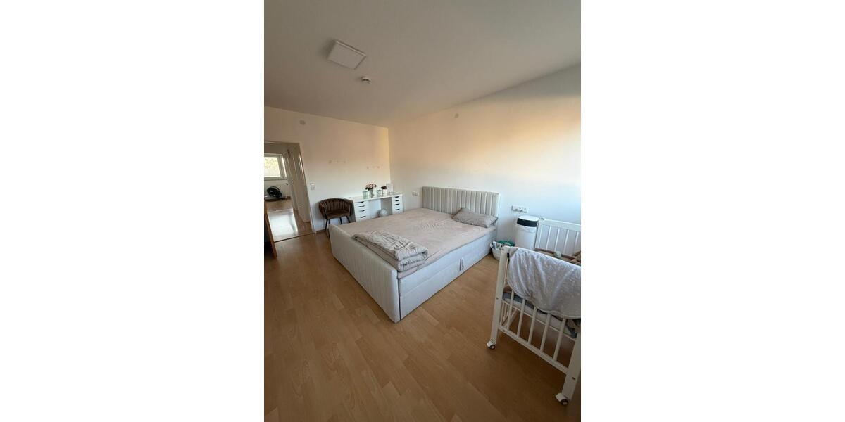Etagenwohnung Heilbronn Horkheim - 3 Zimmer, 82 m&sup2;, 975&euro; | Angebot:25642642