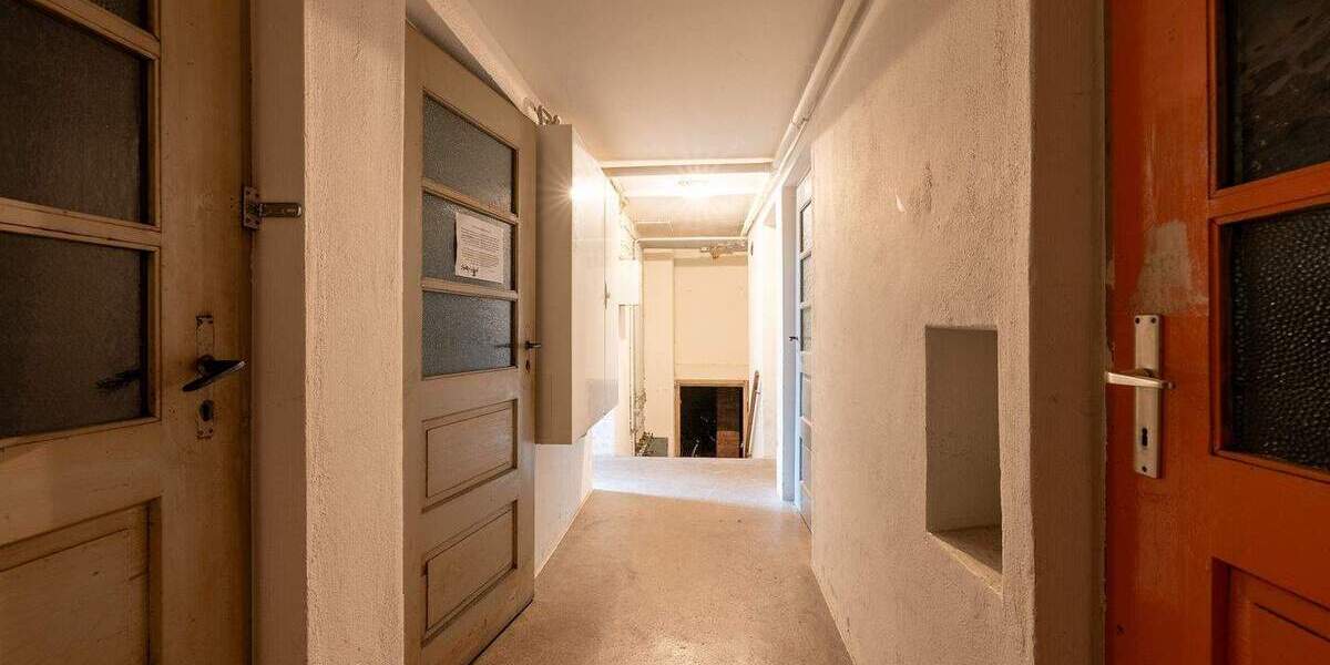 Etagenwohnung Stuttgart Ost - 2 Zimmer, 52 m&sup2;, 230.000&euro; | Angebot:25685449