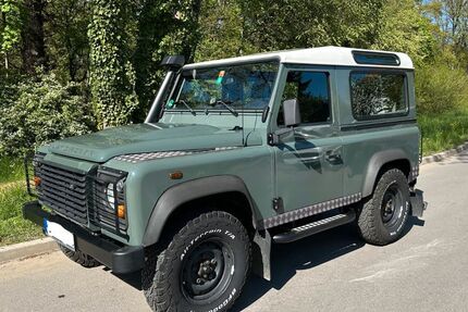 Land Rover Defender 116.200 km 29.900 &euro; Stuttgart 70597