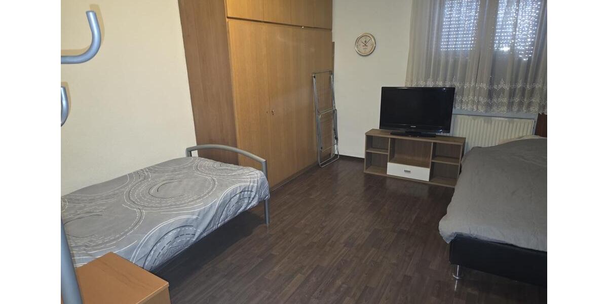 Erdgeschoßwohnung Böblingen Dagersheim - 4 Zimmer, 100 m&sup2;, 500&euro; | Angebot:25876533