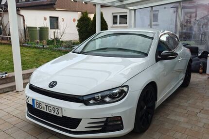 VW Scirocco 152.000 km 11.500 &euro; Böblingen 71032