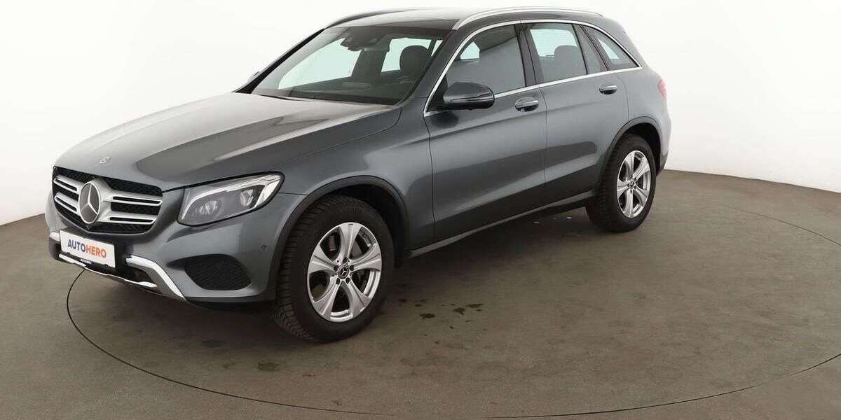 Mercedes-Benz GLC 250 82.242 km 30.450 &euro; Stuttgart 70195