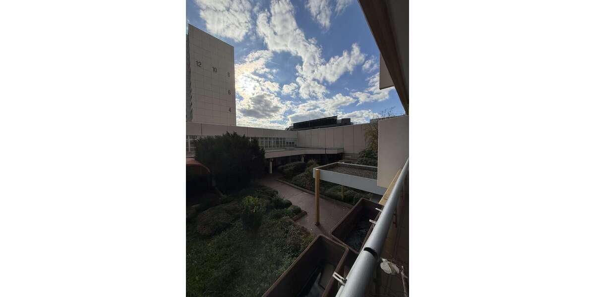 Etagenwohnung Leonberg Eltingen - 4.5 Zimmer, 107 m&sup2;, 370.000&euro; | Angebot:24746413