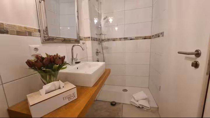 Mehrfamilienhaus, Wohnhaus Ludwigsburg Hoheneck - 8 Zimmer, 300 m&sup2;, 1.690.000&euro; | Angebot:27251627