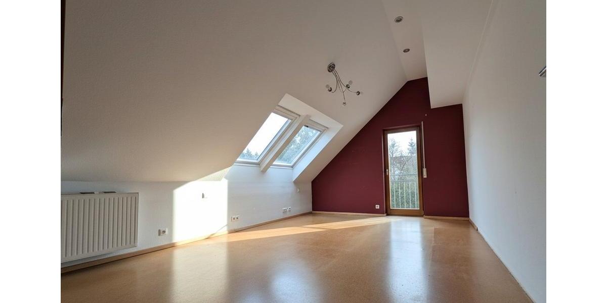 Dachgeschoßwohnung Schwieberdingen - 6.5 Zimmer, 151 m&sup2;, 540.000&euro; | Angebot:26577460