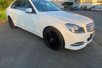 Mercedes-Benz C 180 190.999 km 8.099 &euro; Urbach 73660