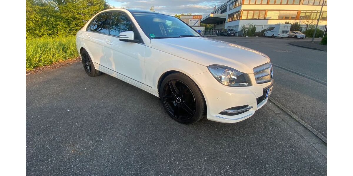 Mercedes-Benz C 180 190.999 km 8.099 &euro; Urbach 73660