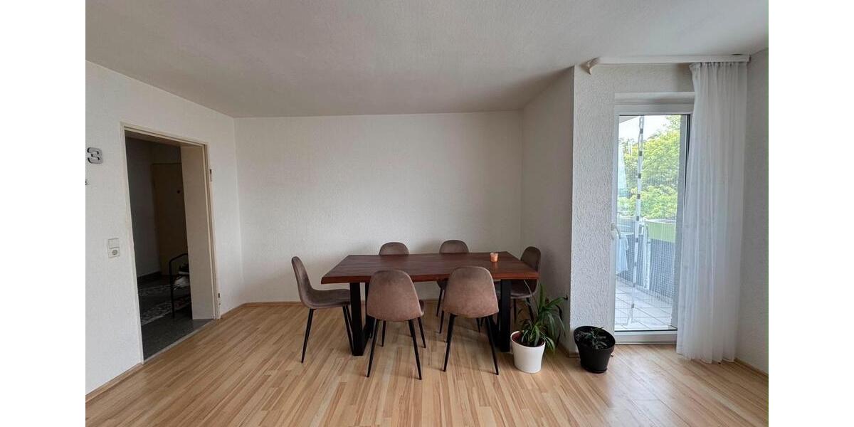 Etagenwohnung Sindelfingen Sindelfingen (Stadt) - 3.5 Zimmer, 78 m&sup2;, 320.000&euro; | Angebot:26889121