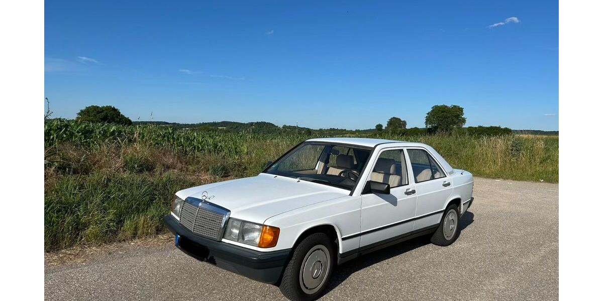Mercedes-Benz 190 286.555 km 3.599 &euro; Heilbronn 74074