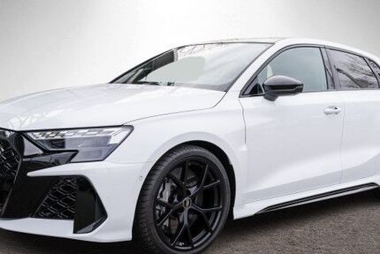 Audi RS3 4.900 km 77.890 &euro; Heilbronn 74074