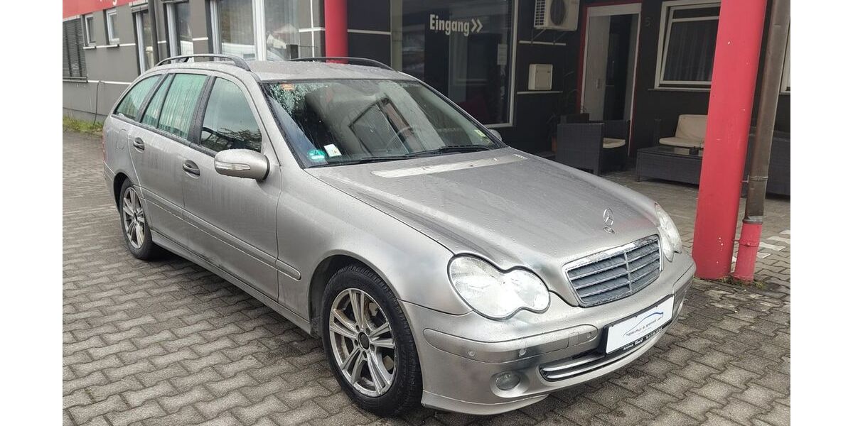 Mercedes-Benz C 220 232.000 km 1.900 &euro; Remshalden 73630