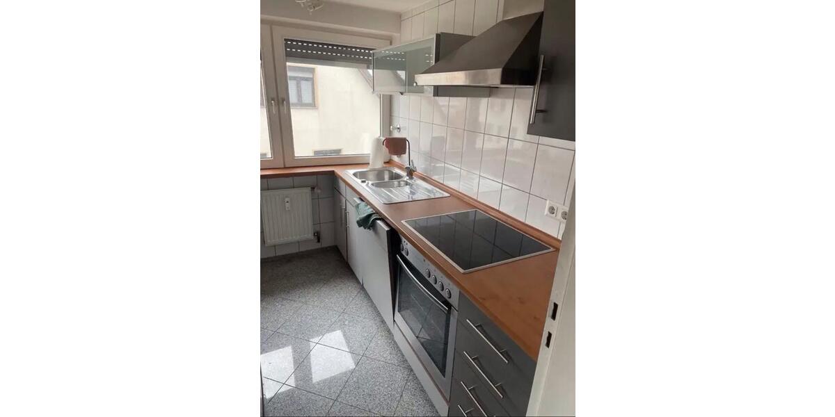 Dachgeschoßwohnung Winnenden - 3 Zimmer, 81 m&sup2;, 900&euro; | Angebot:26168639