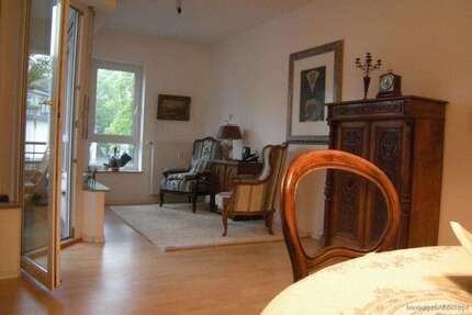 Wohnung Sindelfingen - 2 Zimmer, 52 m&sup2;, 1.000&euro; | Angebot:27161513