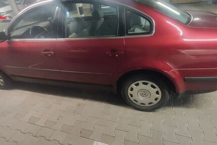 VW Passat 163.000 km 1.450 &euro; Weinstadt 71385