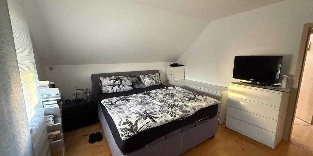 Doppelhaushälfte Schorndorf Weiler - 7 Zimmer, 124 m&sup2;, 490.000&euro; | Angebot:25707854