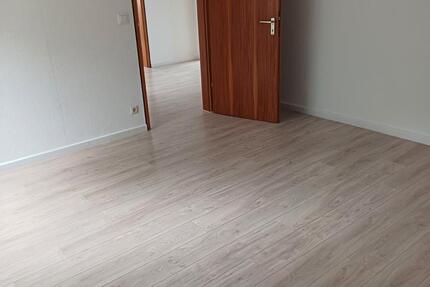 Wohnung Stuttgart Vaihingen - 3 Zimmer, 73 m&sup2;, 1.000&euro; | Angebot:27595843