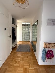 GROßZÜGIGES ZUHAUSE IN BEGEHRTER LAGE - Etagenwohnung Ostfildern | Angebot:27531095