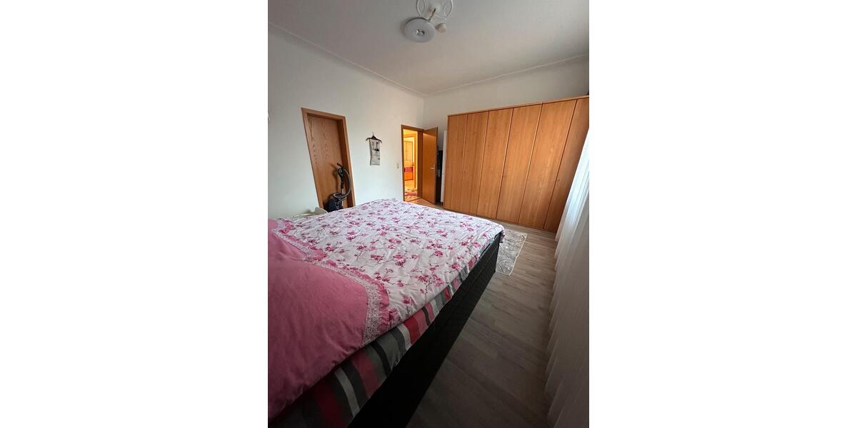 Etagenwohnung Ludwigsburg - 4.5 Zimmer, 117 m&sup2;, 479.000&euro; | Angebot:25056668