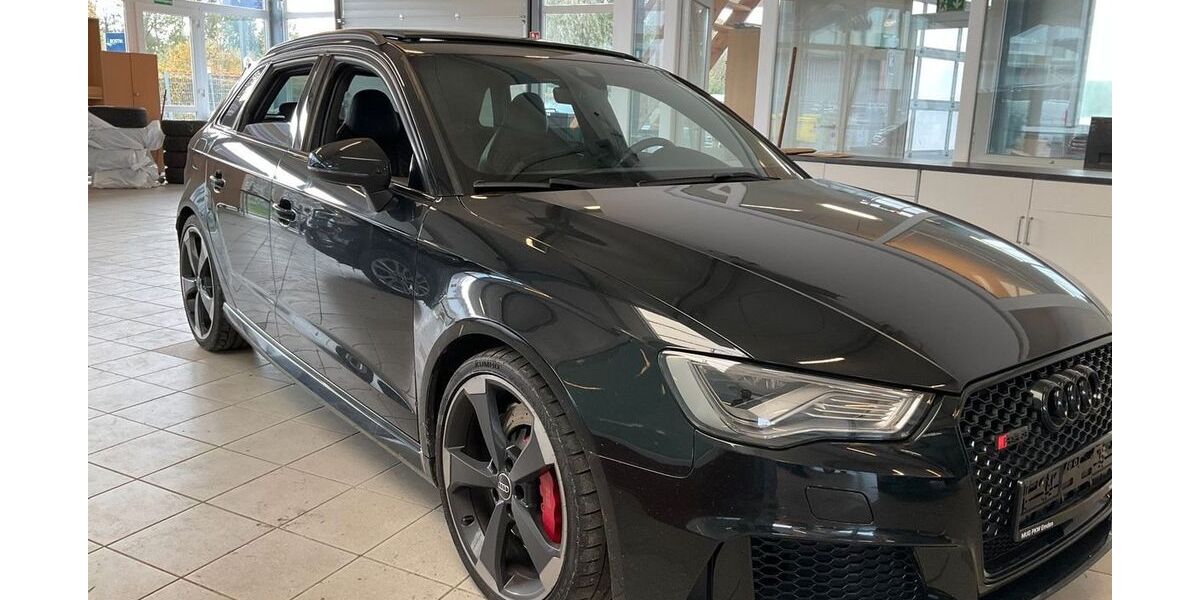Audi RS3 99.850 km 33.333 &euro; Korntal 70825