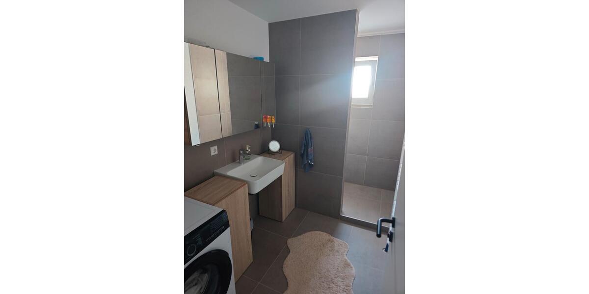 Etagenwohnung Heilbronn Böckingen - 3 Zimmer, 83 m&sup2;, 1.200&euro; | Angebot:27568193