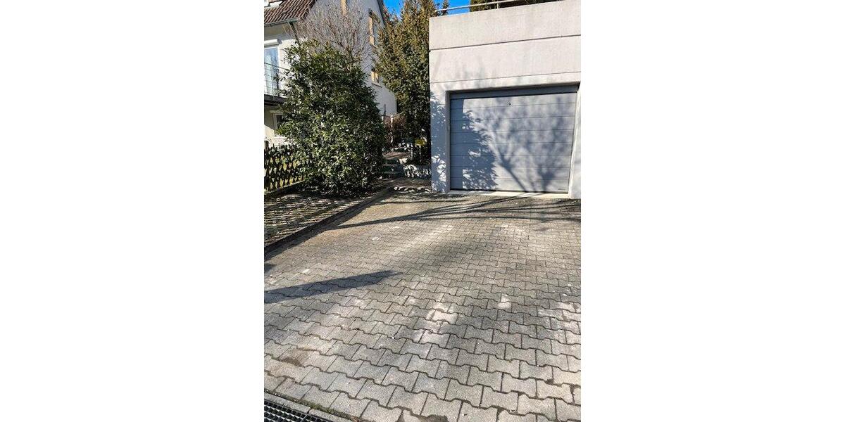 Etagenwohnung Oberboihingen - 6 Zimmer, 125 m&sup2;, 1.550&euro; | Angebot:26346927