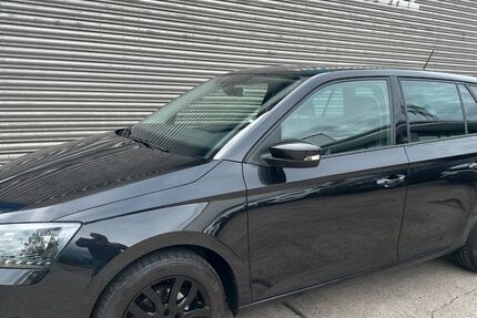Skoda Fabia 125.986 km 8.900 &euro; Sindelfingen 71065