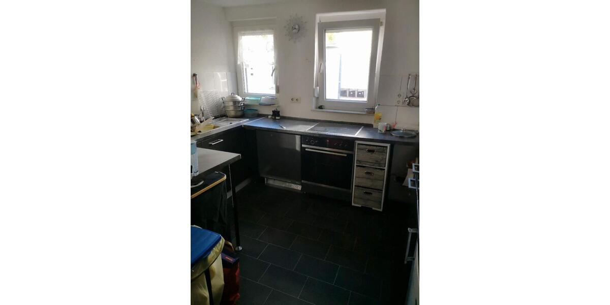 Etagenwohnung Stuttgart Zuffenhausen - 3.5 Zimmer, 90 m&sup2;, 1.090&euro; | Angebot:25860229