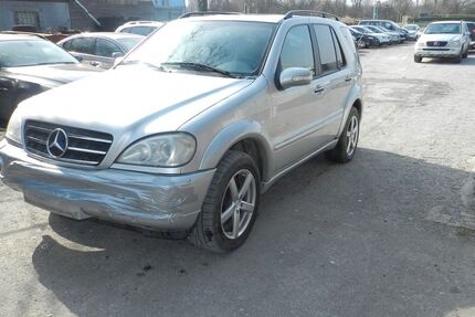 Mercedes-Benz ML 400 291.000 km 3.200 &euro; Remshalden 73630