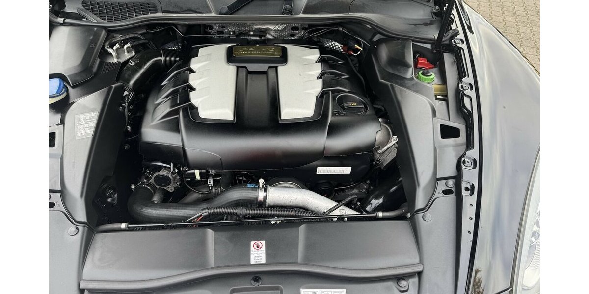 Porsche Cayenne *21´´Alu,SSD,AHK,PCM,Bi-Xenon,Leder,Luft 315.000 km 16.888 &euro; Schorndorf 73614